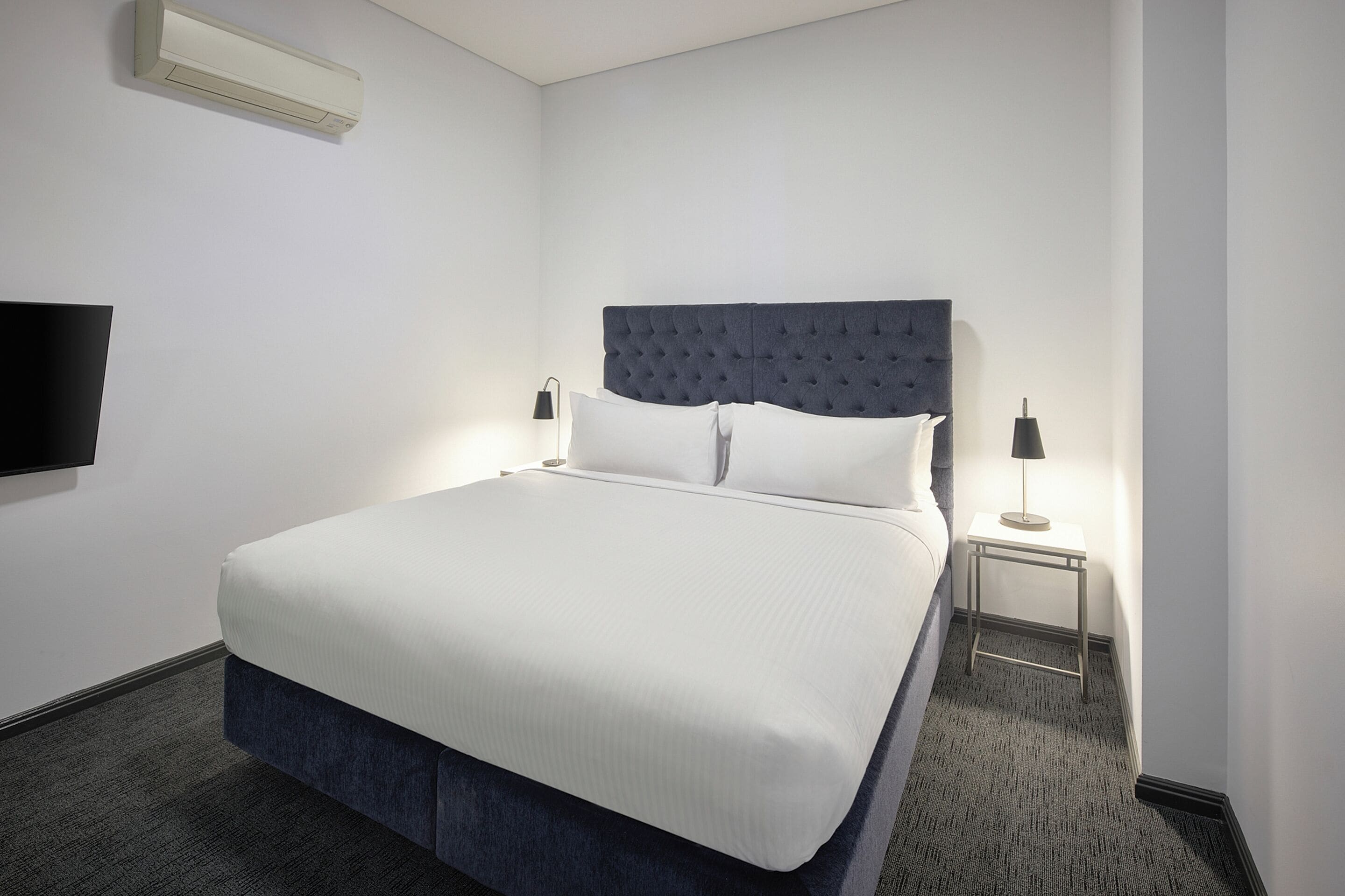 Literie de qualité supérieure, coffres-forts dans les chambres