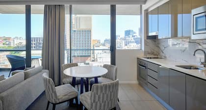 Meriton Suites Campbell Street, Sydney
