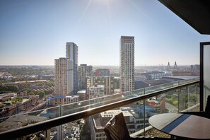 套房, 1 間臥室, 露台 (Sky) | 陽台