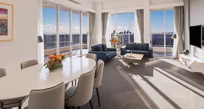 Meriton Suites Bondi Junction