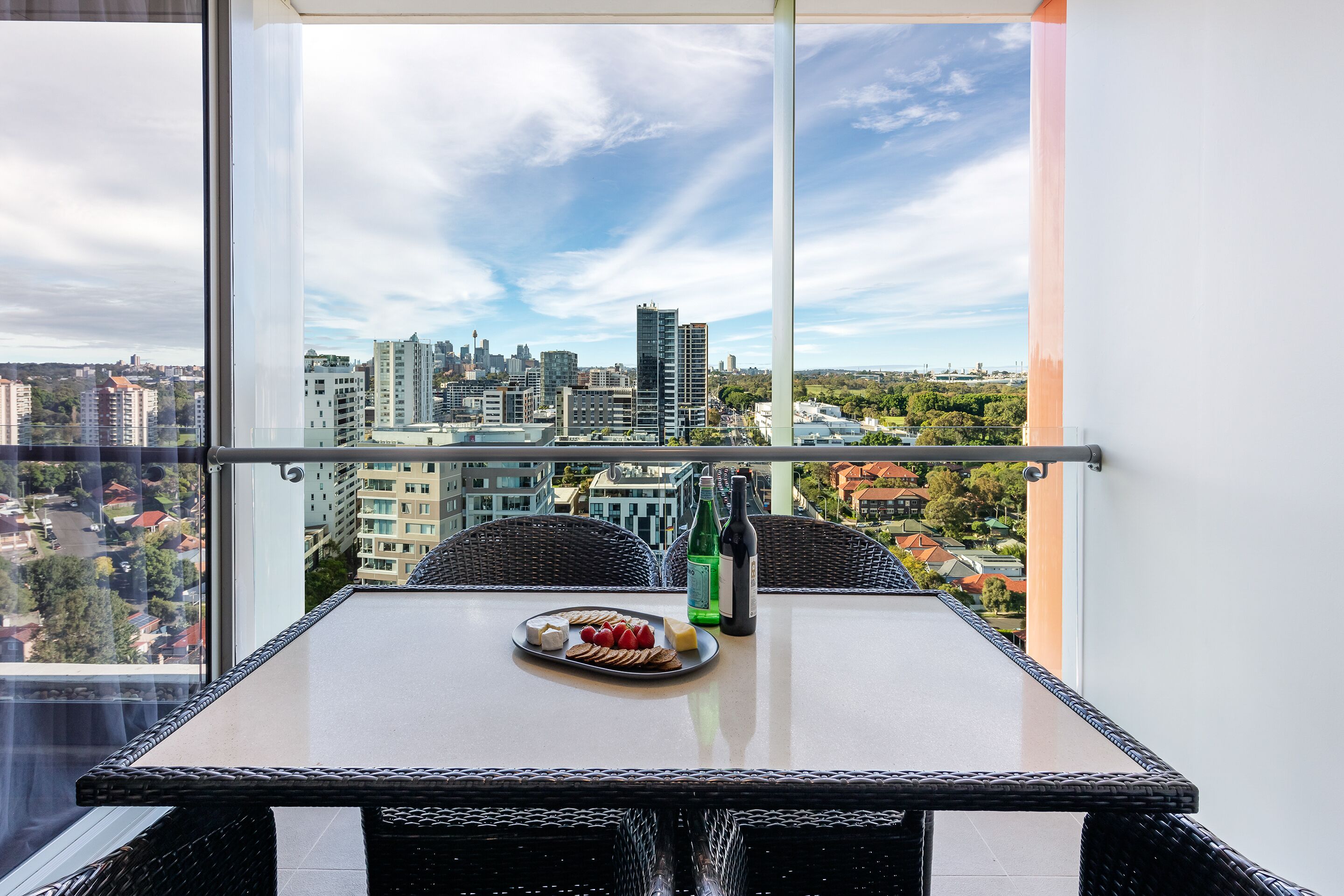 Meriton Suites Zetland — image 14