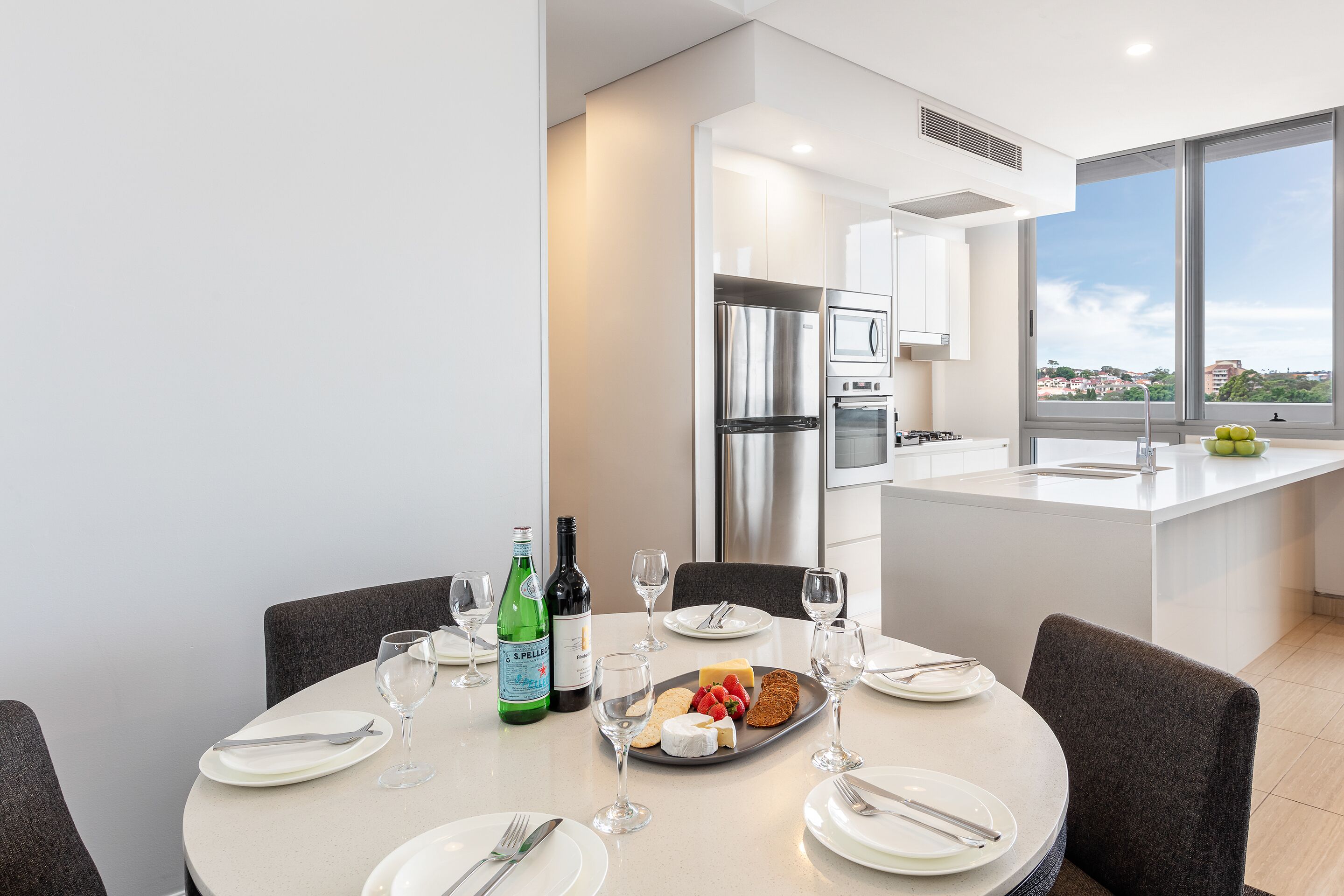 Meriton Suites Zetland — image 19