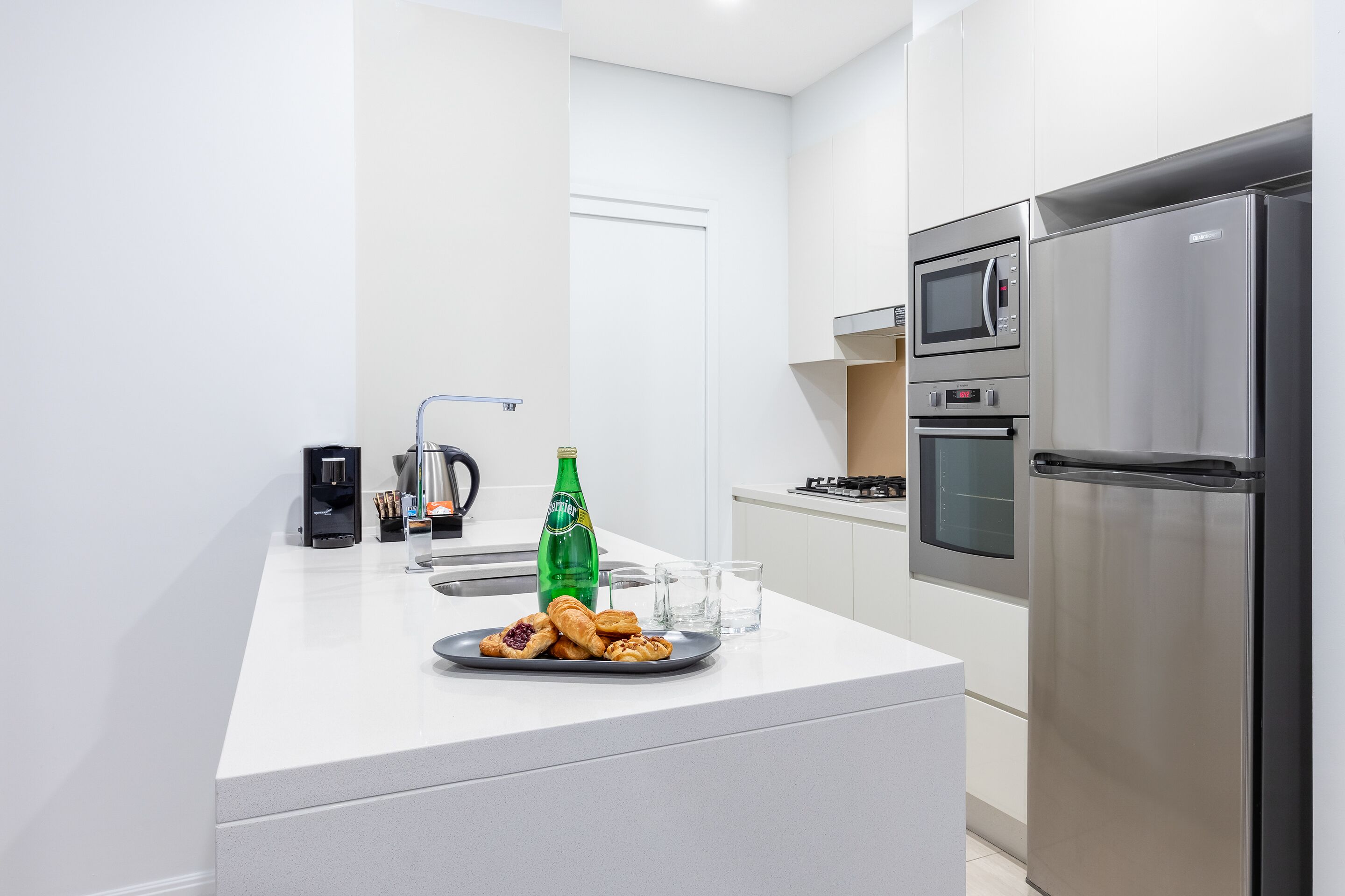 Meriton Suites Zetland — image 18