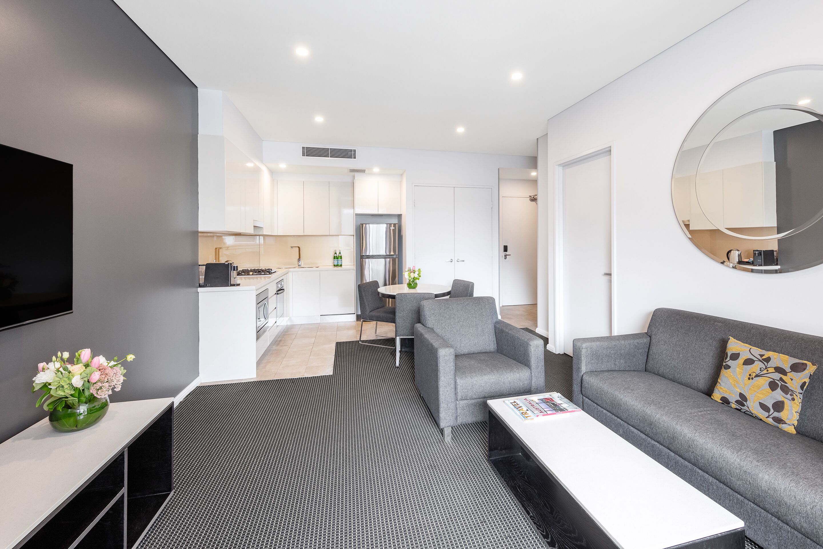 Meriton Suites Zetland — image 17