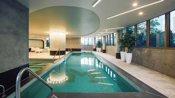 Indoor pool, outdoor pool