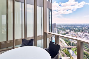 Penthouse, 4 habitaciones (Westport ) | Balcón