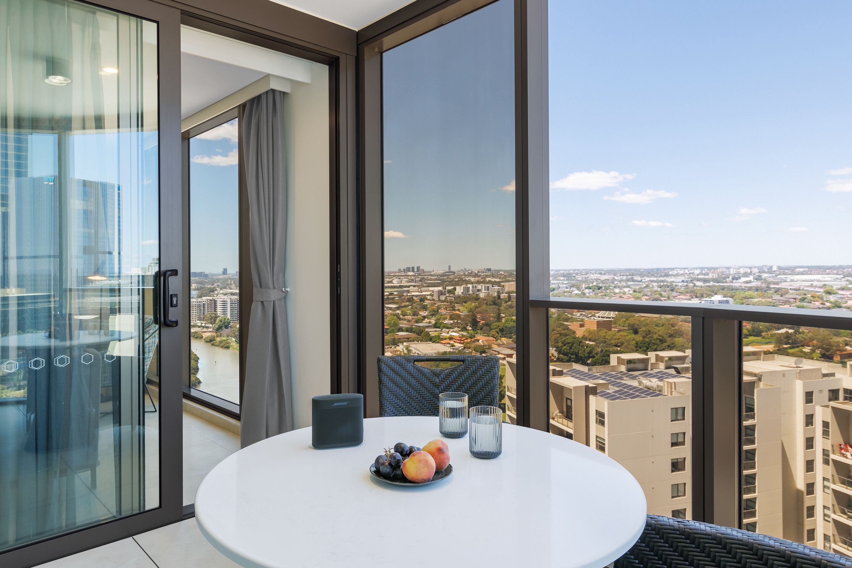 1 bedroom luxury suite | terrace/patio