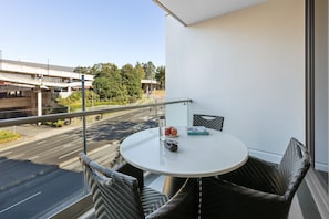 1 Bedroom Suite | Terrace/patio
