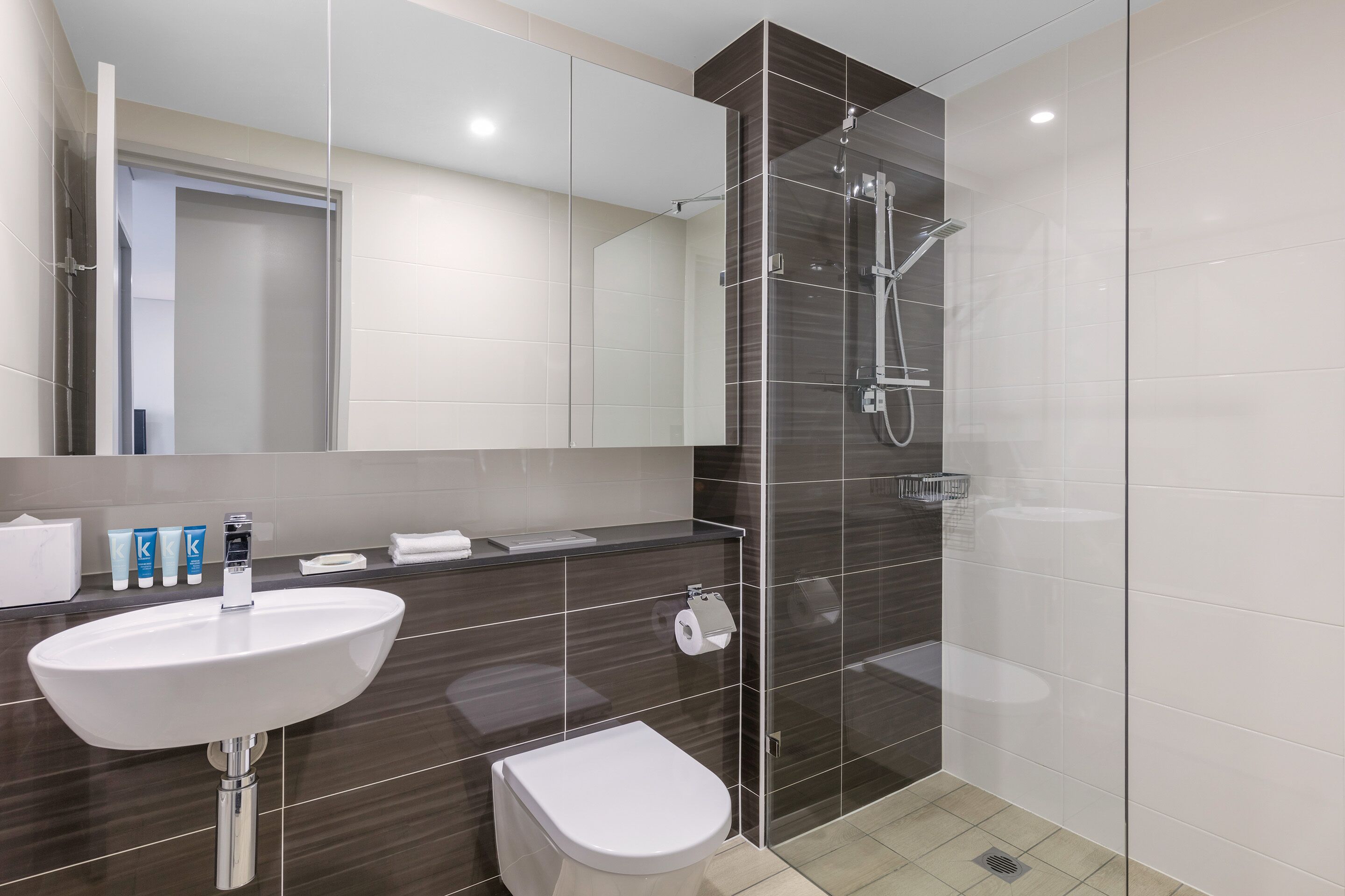 Meriton Suites North Ryde — image 11