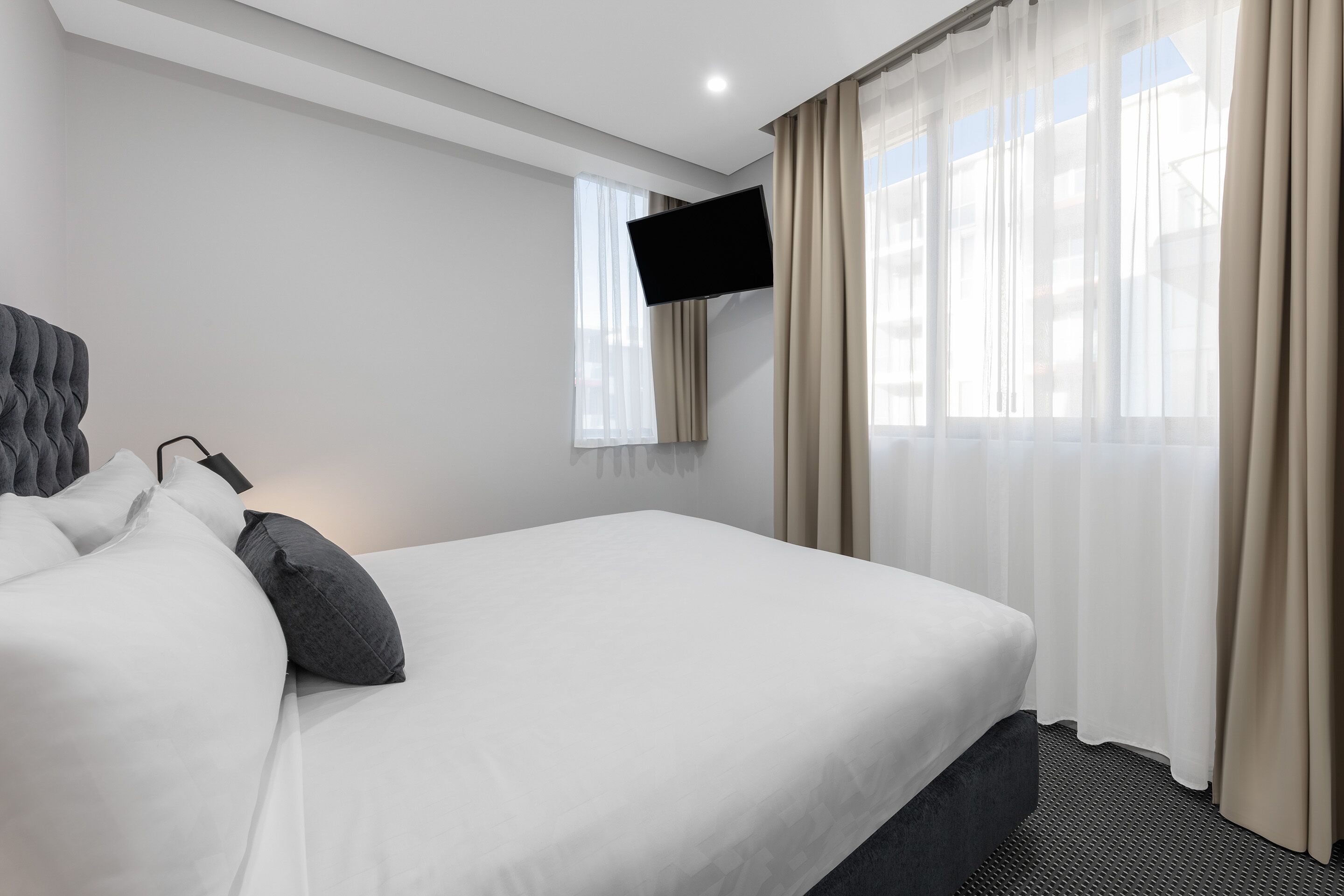 Meriton Suites North Ryde — image 15