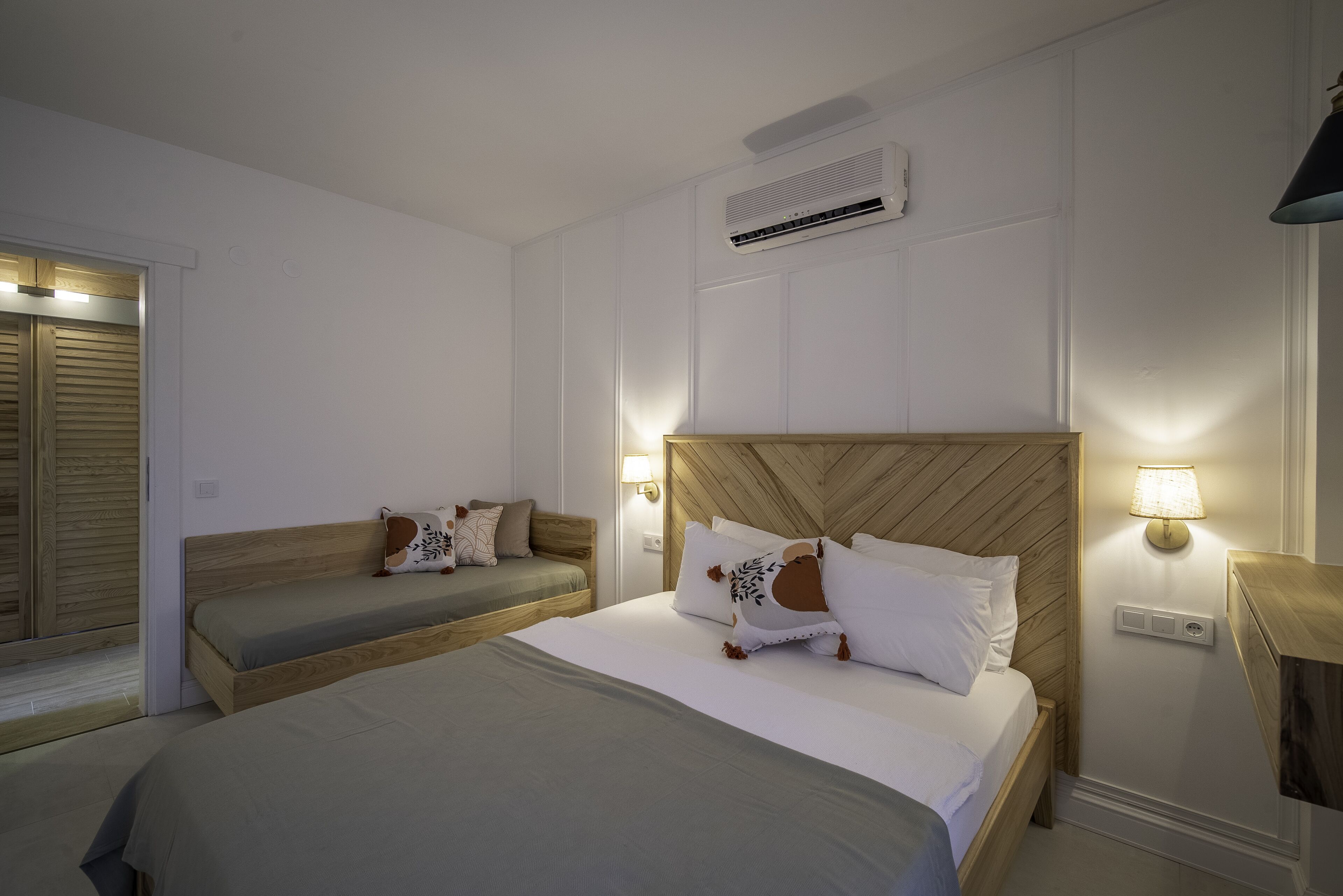 suite | 1 bedroom, laptop workspace, free wifi