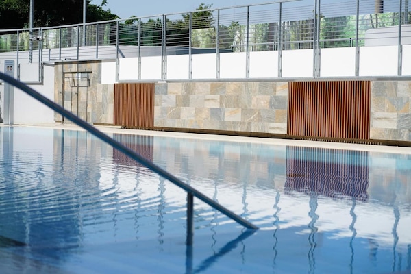 Piscina stagionale all'aperto