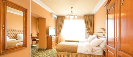 Junior Suite, Kitchenette | 1 bedroom, premium bedding, minibar, in-room safe