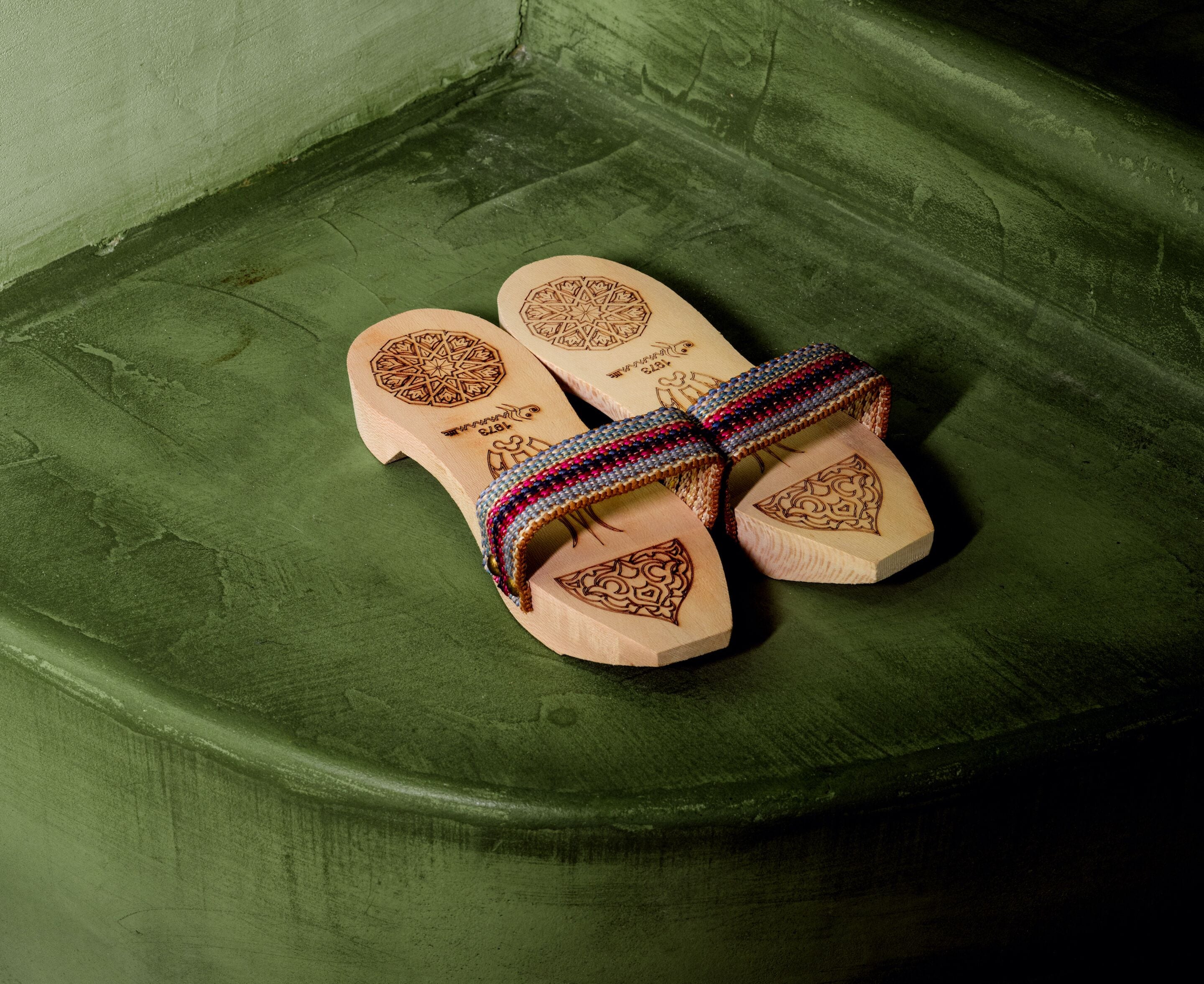 body treatments, hot stone massages, deep-tissue massages