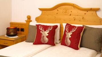 In-room safe, free WiFi