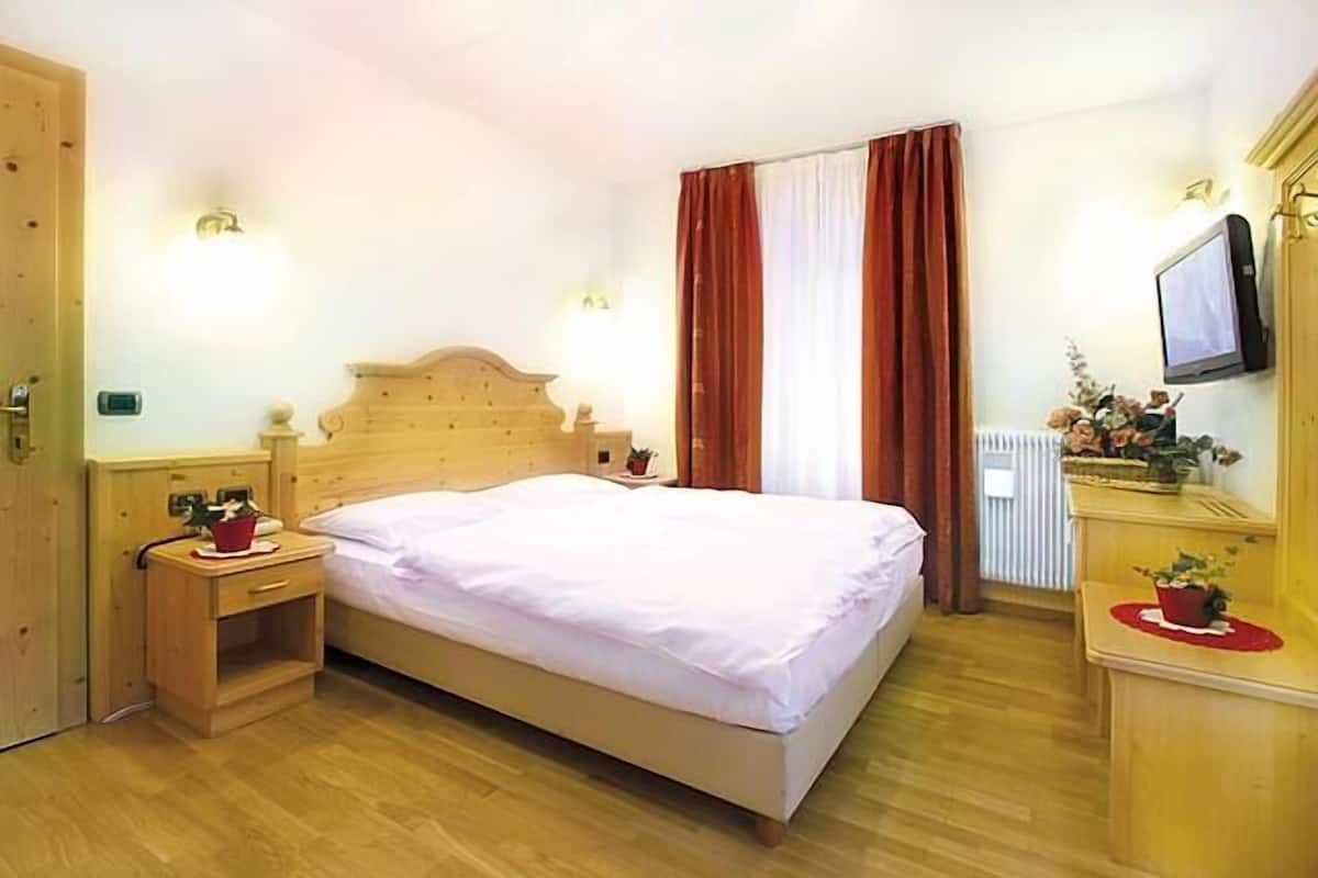 Chambre Classique Double ou avec lits jumeaux