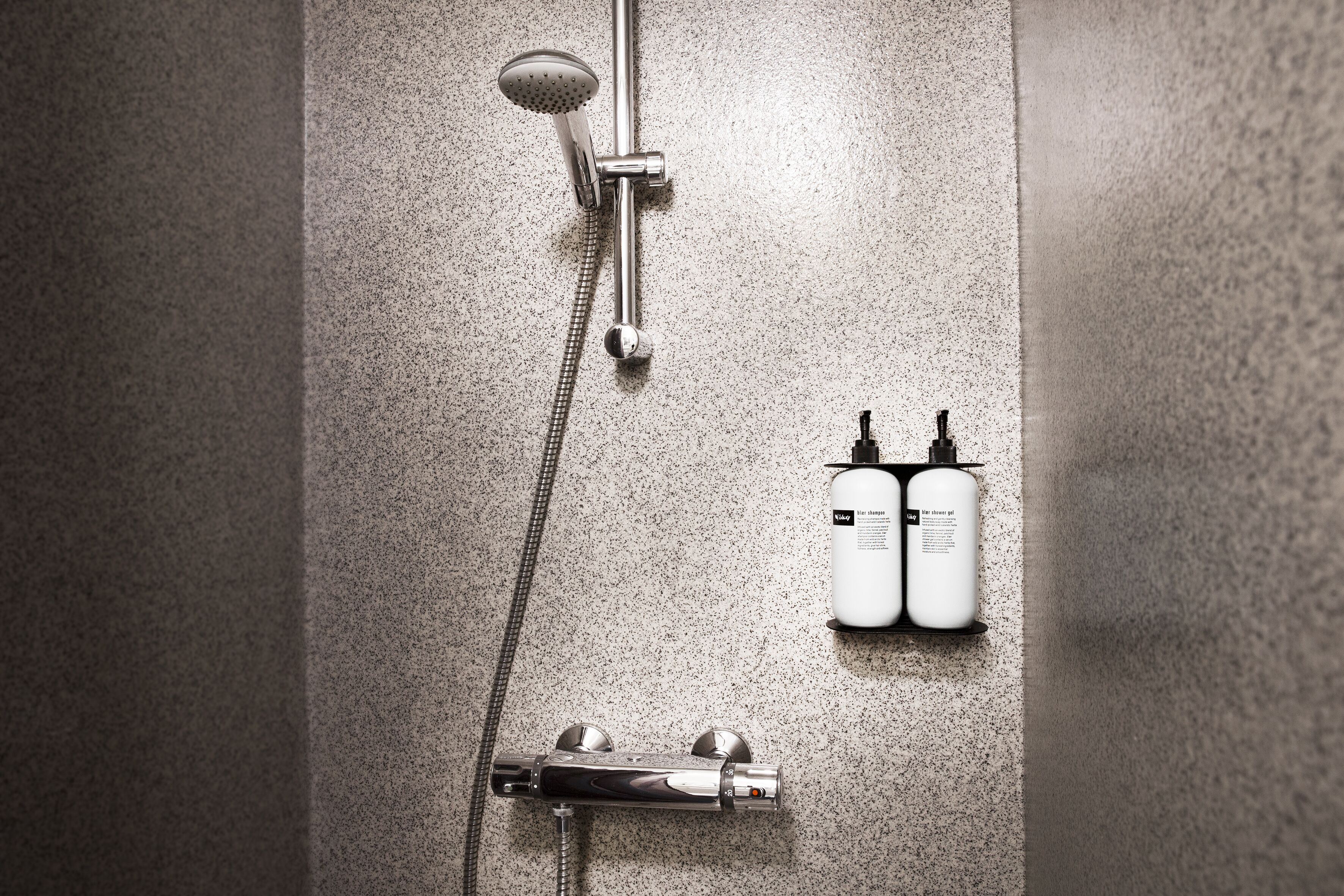 single room | bathroom | shower, free toiletries, hair dryer, towels