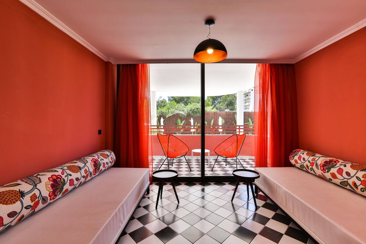 suite, 1 bedroom, balcony (4 adults) | living area | flat-screen tv