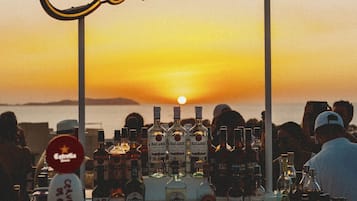 Bar (en la propiedad)