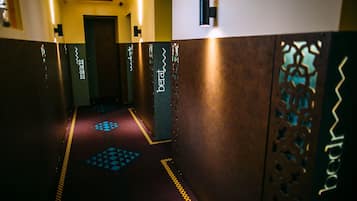 Vestibule