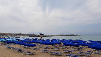 Serviço de traslado de/para a praia grátis