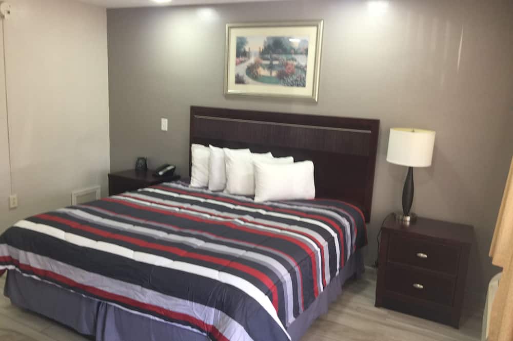 Flamingo Inn