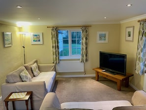 Deluxe Cottage, Ensuite, Garden View (Gringolet) | Lounge - Pendragon Country Cottages (Camelford)