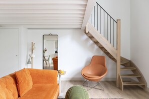 TV connectée de 40 pouces avec chaînes numériques, télévision