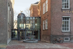Exterior - Wittenberg by Cove (Amsterdam)