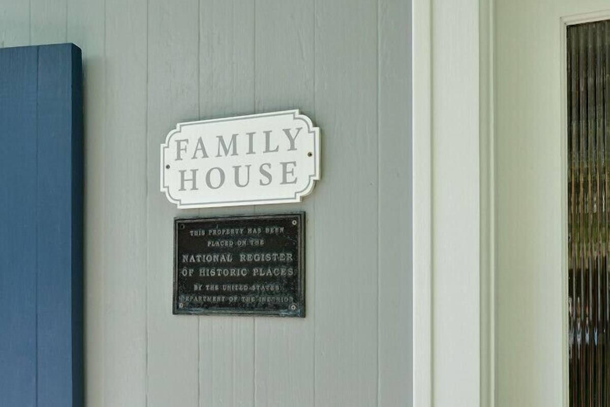 Premium Cottage, Multiple Beds, Non Smoking (Family House) | WiFi (free)