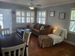 Smart-TV og stereoanlegg