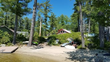Sun loungers, beach towels