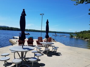 تناول الطعام بالخارج