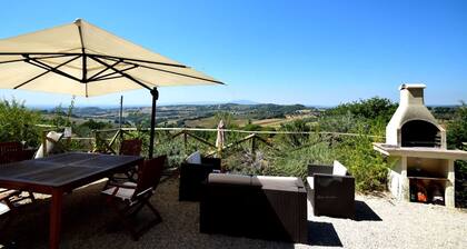 DOLCI COLLINE - Beautiful Villa with AMAZING view - 50 min from ROME