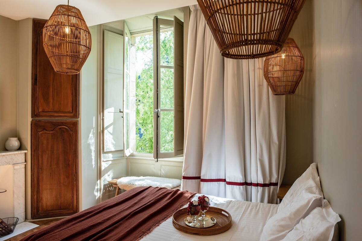 standard room | 2 bedrooms, premium bedding, pillow-top beds, minibar