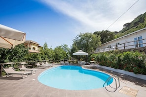 Seasonal outdoor pool - Hotiday Tropea Parghelia (Parghelia)