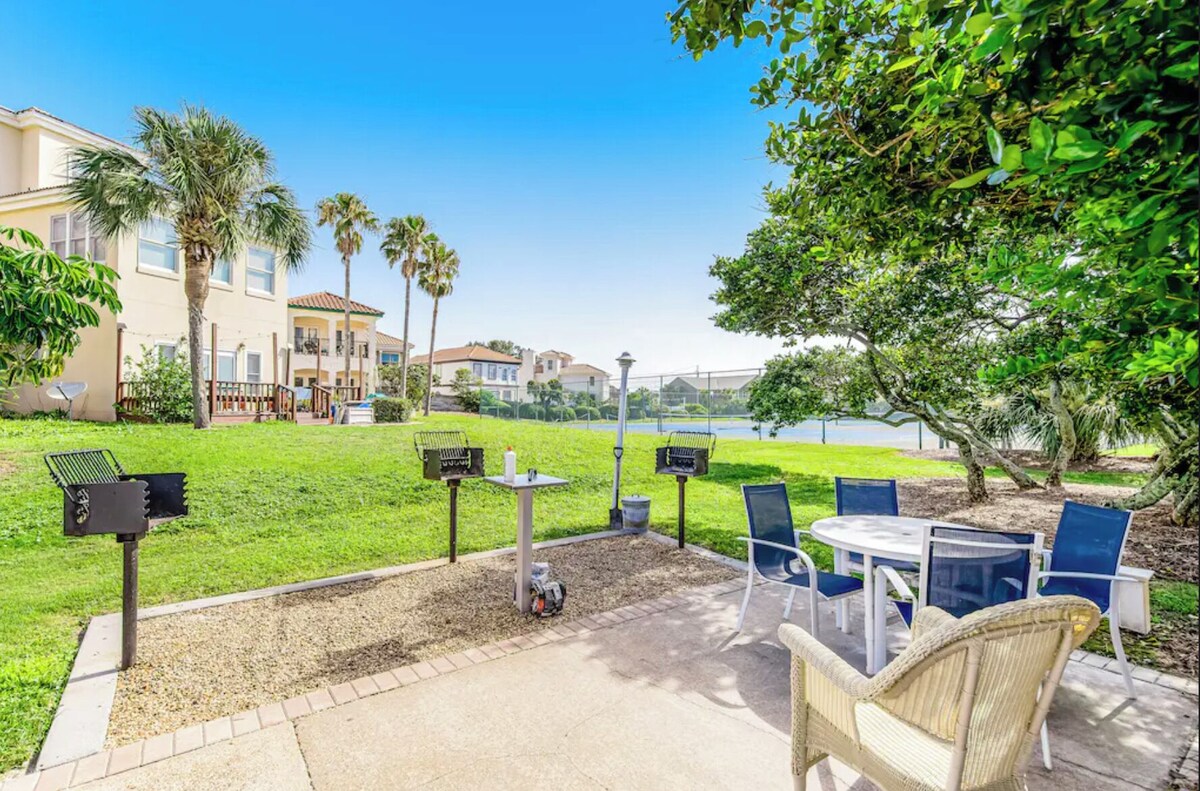 Photo 27 of Destin Oasis Private Pool & Golf cart Beachside Sleep 10 King Summer Deals!!