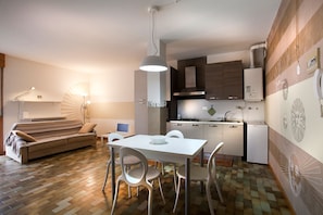 Apartment, 1 Bedroom | Living area - Verona For Rent I Soli (Verona)
