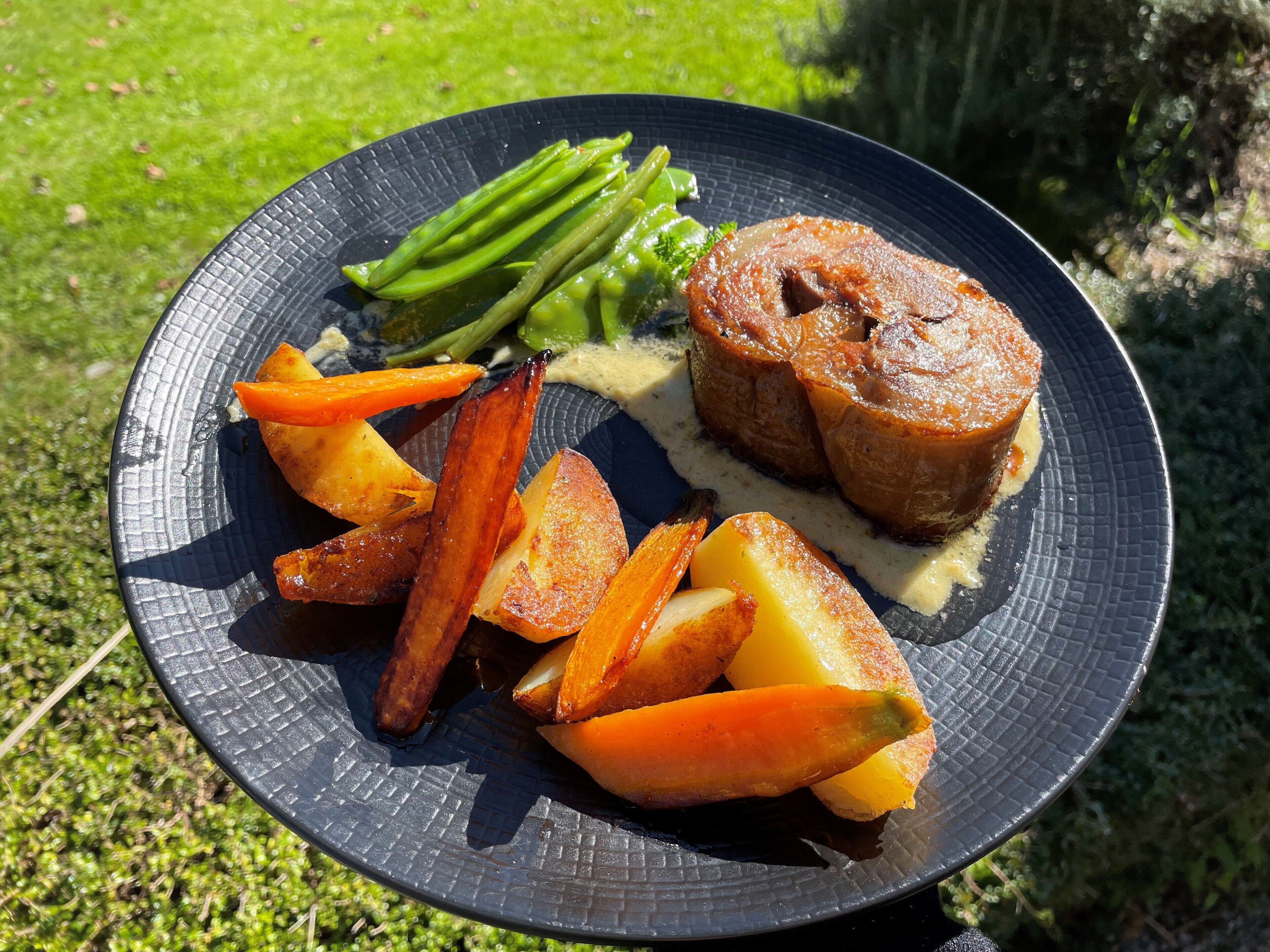 lunch and dinner served, regional cuisine