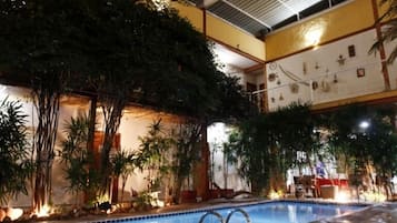 Piscine couverte