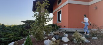 Villa Sofia with swimming pool and Unesco Piedmont garden