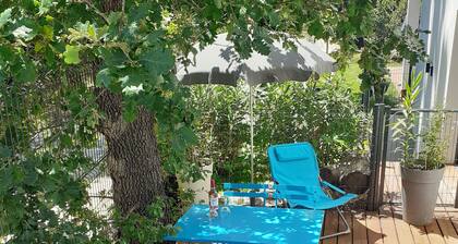 Beau F2 neuf , tout confort ,au calme , Ă 2 pas du centre de Sommieres