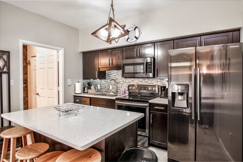 Avalon Ground floor condo