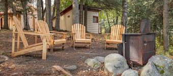 The River House - Private 1.6 acre Upper Kenai Riverfront Home - Cooper Landing