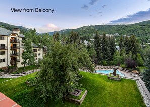 Property grounds - Ski In/Out Luxury A/C & 200 5 Star Reviews! Mtn Views Spa, 2 Pools, 3 Hot Tubs (Beaver Creek)