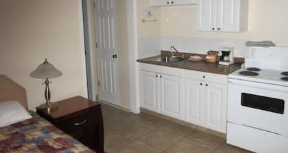Parkview Motel