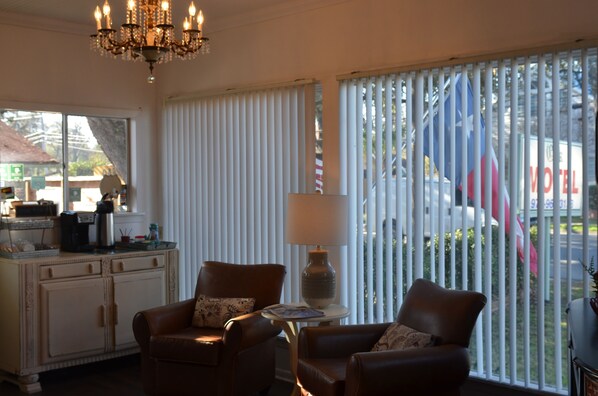 Sala de estar en el lobby