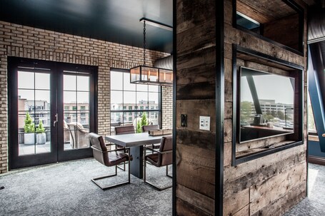 Ironworks Hotel Indy - Image 35