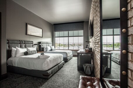 Ironworks Hotel Indy - Image 10