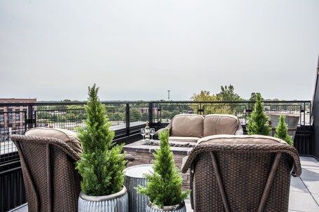 Ironworks Hotel Indy - Image 16